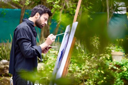 Στον ΣΚΑΙ οι «8 λέξεις»