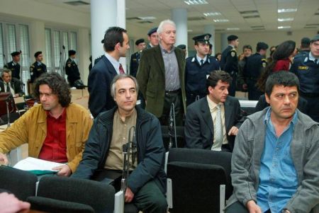 Ο νέος Ποινικός Κώδικας ανοίγει την πόρτα των φυλακών στη «17 Νοέμβρη»