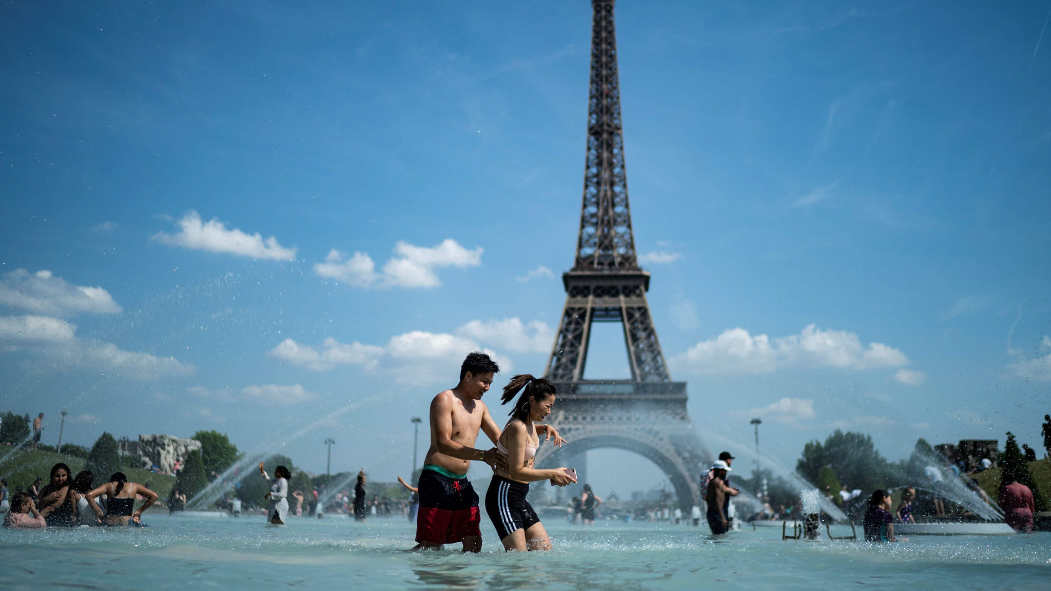 Ιούνιος 2019: Ο θερμότερος μήνας παγκοσμίως που έπληξε την Ευρώπη