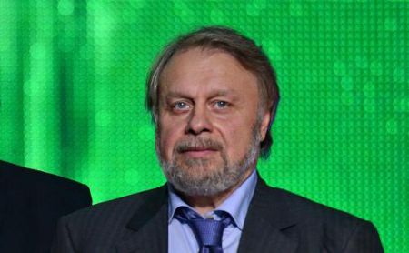 To Vima reveals close ties of Russian oligarch Lebedev with government