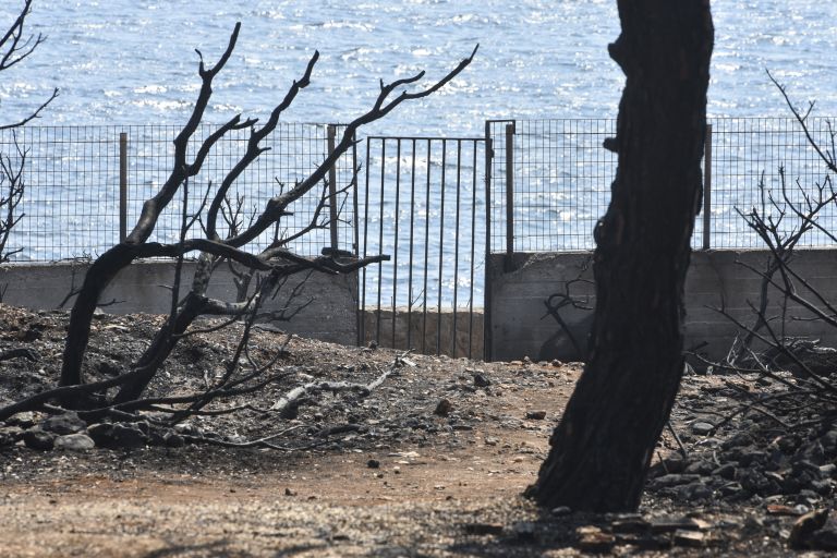 Πυρόπληκτοι – Μάτι: Οργή για τη στάση Τσίπρα – «Θα πάρει την απάντησή μας στις 7 Ιουλίου»