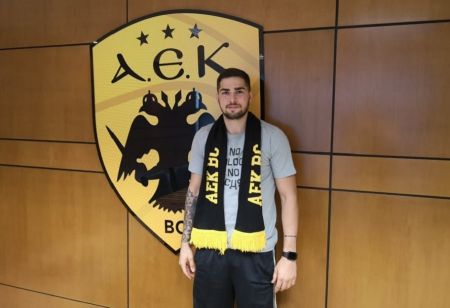 ΑΕΚ – Τολιόπουλος: «Ξέρω που έρχομαι, έτοιμος να ανταπεξέλθω»