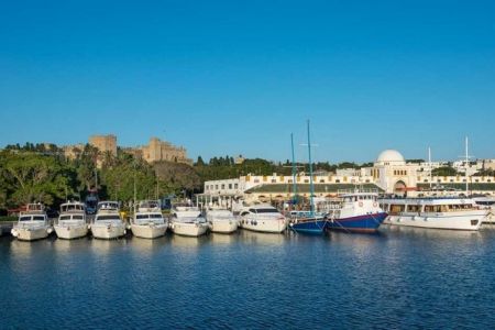 Τέσσερις Τούρκοι ζήτησαν πολιτικό άσυλο στη Ρόδο