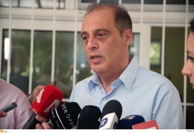 Βελόπουλος :  Δεν δόθηκαν ψηφοδέλτια της Ελληνικής Λύσης στη Θεσσαλονίκη