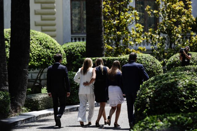 Οικογένεια Μητσοτάκη : Στιγμιότυπα από προσωπικές στιγμές