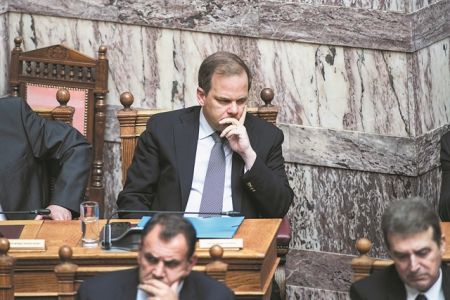 Αλλαγή πλεύσης για τα μεγάλα έργα