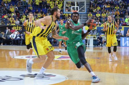 Στην Μπασκόνια πρώην παίκτης της ΑΕΚ