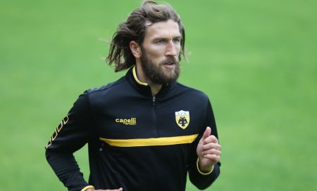 ΑΕΚ : Ανέβασε ρυθμό ο Τσιγκρίνσκι, υπολογίζεται για Τρέντσιν