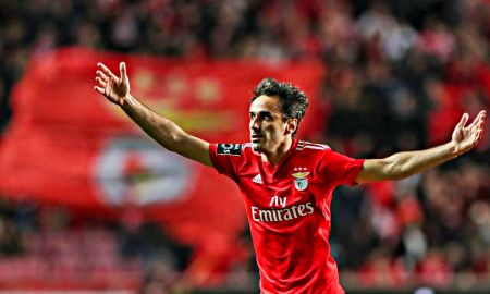 Έριξε τους τίτλους τέλους ο «μπόμπερ» Ζόνας