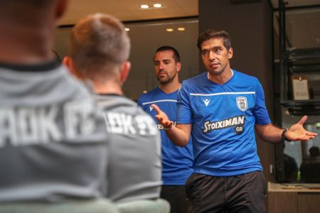 Τουρσουνίδης για Φερέιρα : «Χρειάζεται στήριξη και υπομονή»