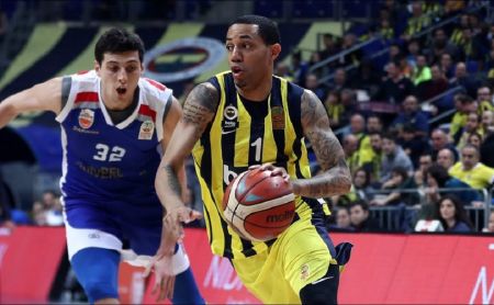 Αποχωρούν από τη Φενέρμπαχτσε Γκριν και Χερσέκ