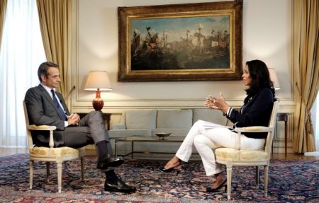 Μητσοτάκης στο BBC: Κανένας δεν μιλάει για περικοπή στο ασφαλιστικό μας σύστημα