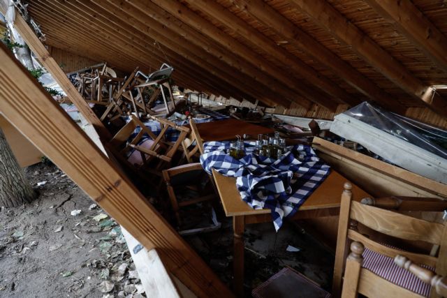 Χαλκιδική: Ο αέρας σήκωσε ψηλά τον 8χρονο και τον πέταξε στην τζαμαρία της ταβέρνας