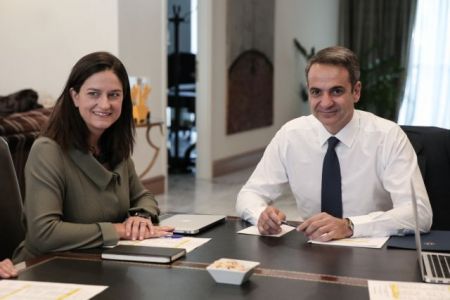 Υπ. Παιδείας : Δεν αλλάζει το εξεταστικό σύστημα – Μόνο βελτιωτικές κινήσεις