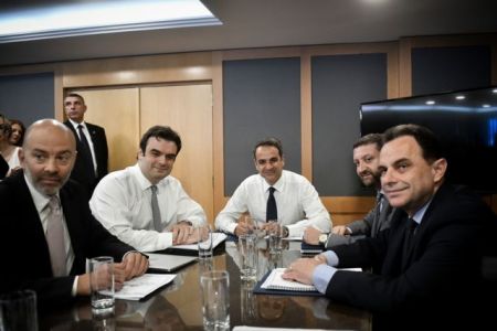 Μητσοτάκης: Σε ένα μήνα η ενδιάμεση λύση για τη λειτουργία του 112