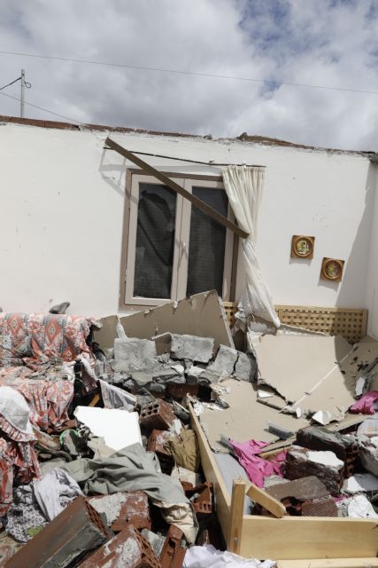 Εικόνες-σοκ μετά τη φονική κακοκαιρία : Η Χαλκιδική στα χαλάσματα