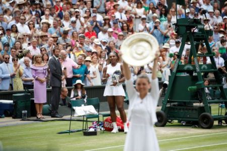 Νέα βασίλισσα του Wimbledon η Χάλεπ, ισοπέδωσε τη Σερένα