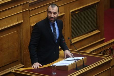 Πανωλεθρία για τη Χρυσή Αυγή: Παραιτήθηκε (και) ο Ηλιόπουλος