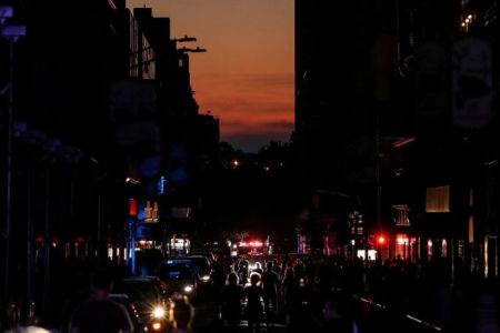 Χάος στη Νέα Υόρκη – Βυθίστηκε στο σκοτάδι για ώρες