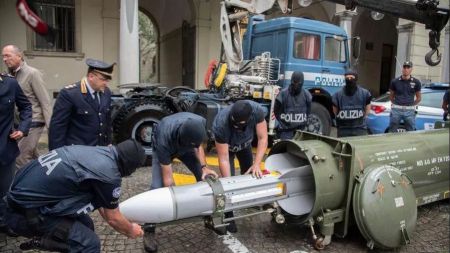 Πύραυλος εντοπίστηκε σε οπλοστάσιο ακροδεξιών στην Ιταλία