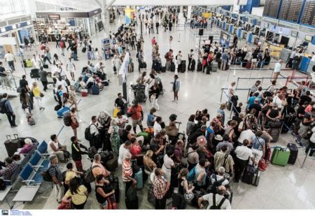 Ανοδος με 25,5 εκατ. επιβάτες για τα ελληνικά αεροδρόμια στο εξάμηνο