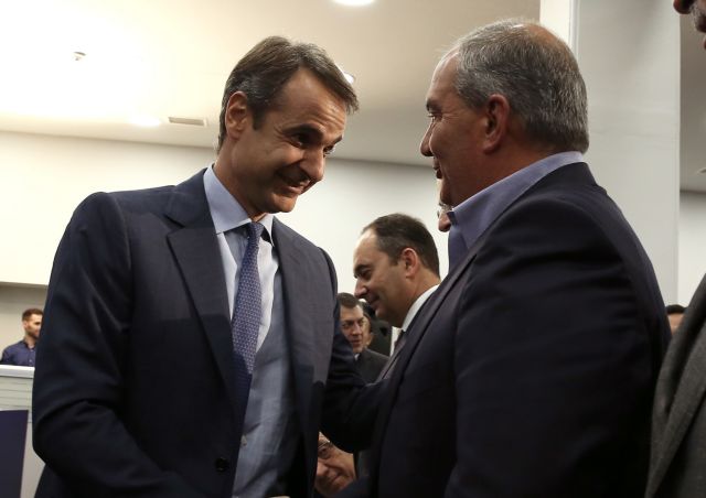 Τετ α τετ Μητσοτάκη – Καραμανλή – Τι θα συζητήσουν