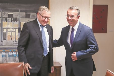 Το πρώτο νομοσχέδιο με τις φοροελαφρύνσεις