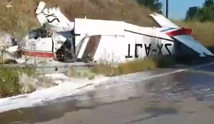 Γρεβενά: Σώθηκαν από θαύμα οι επιβαίνοντες του αεροσκάφους – Συγκλονιστικές εικόνες