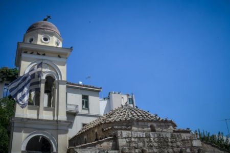 Σεισμός στην Αθήνα: Ζημιές σε 15 κτήρια, συνεχίζονται οι έλεγχοι στα εγκαταλελειμμένα