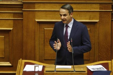 Κυριάκος Μητσοτάκης:  Στα 20 ευρώ ελάχιστη καταβολή για 120 δόσεις  (live)