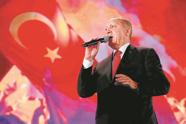 Η Moody’s στέλνει την Τουρκία στο ΔΝΤ