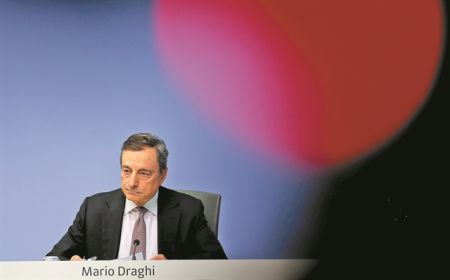 O Ντράγκι ξαναγέμισε το… μπαζούκας του QE