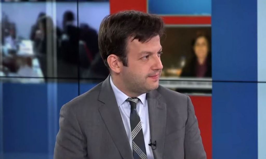 Δήμαρχος Αθηναίων στο One Channel: Γραφειοκρατικός λαβύρινθος γύρω από τα εγκαταλελειμμένα κτίρια