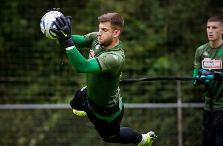 Κότσαρης : «Προσπαθώ να βάλω προβληματισμούς στον προπονητή μου»