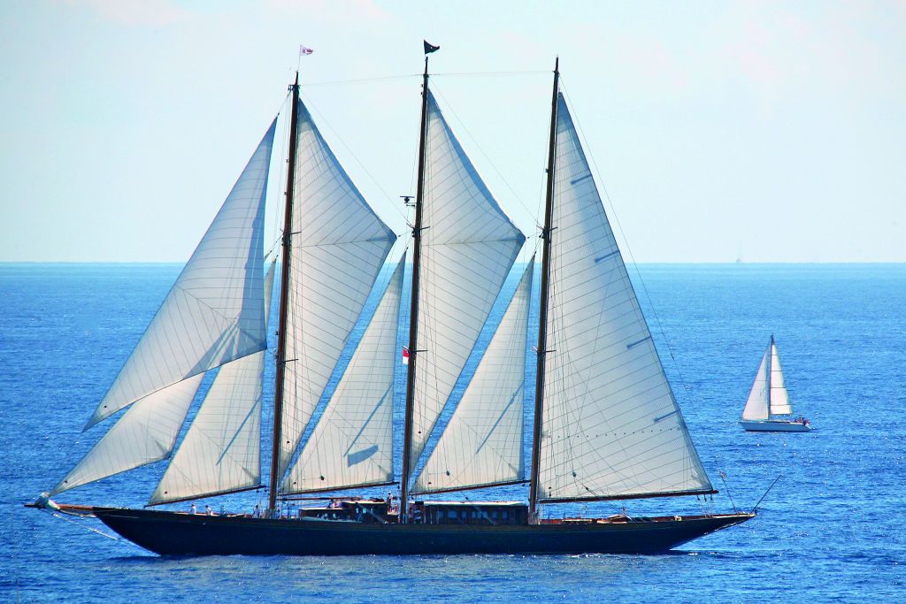 «Κρεολή» & «History Supreme»προσω ολοταχωσ για τισ κυκλαδεσ