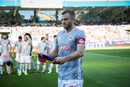 Πλζεν – Ολυμπιακός : Έγινε αναγκαστική αλλαγή ο Αβραάμ