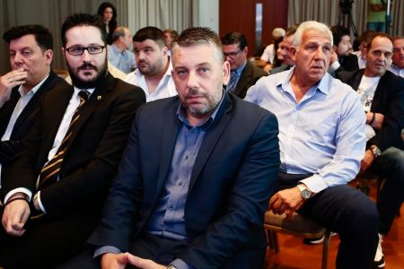 Παπαθεοδώρου: «Να τελειώσει το πρωτάθλημα καλύτερα από το περσινό»