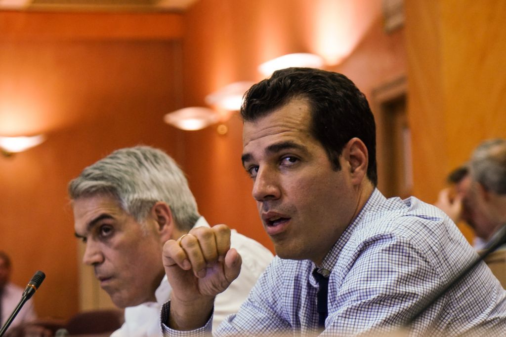 Πλεύρης: Ο ΣΥΡΙΖΑ μετέτρεψε σε πλημμέλημα την υποκλοπή τηλεφωνήματος που έκανε ο Πολάκης