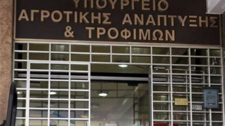 Στο υπουργείο Αγροτικής Ανάπτυξης ο Μητσοτάκης
