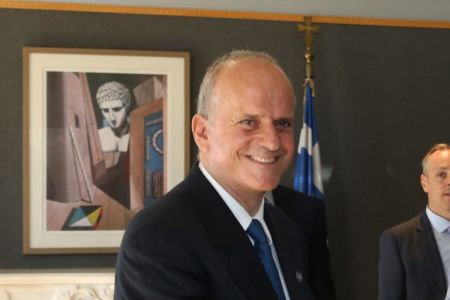 Ο Λούλης απαντά στον ΣΥΡΙΖΑ : Οι όψιμοι επικριτές μου δεν έχουν διαβάσει το βιβλίο μου