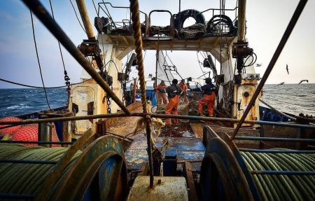 Β. Κορέα: Απελευθέρωσε το ρωσικό αλιευτικό που είχε συλλάβει