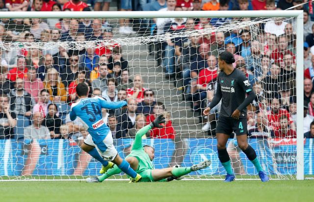 Η Νάπολι «πάτησε» τη Λίβερπουλ με σούπερ Ινσίνιε