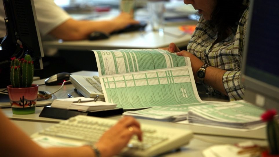 Παράταση μέχρι τις 30 Ιουλίου για τις φορολογικές δηλώσεις