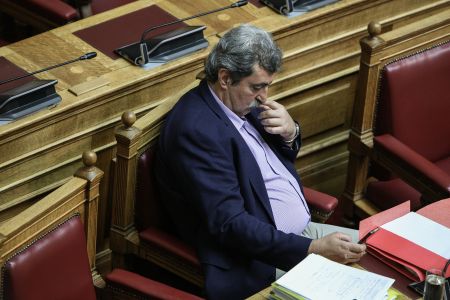 Αιχμές Πολάκη για εμπλοκή του νέου προέδρου της ΔΕΗ στα Panama Papers