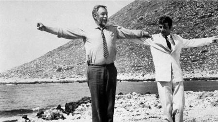 Πέθανε ο Σταμάτης Παυλούς – Είχε μάθει στον Άντονι Κουίν να χορεύει συρτάκι