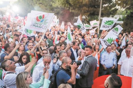 Σταυρόλεξο για δυνατούς λύτες η μάχη ηγεσίαςστο ΚΙΝΑΛ