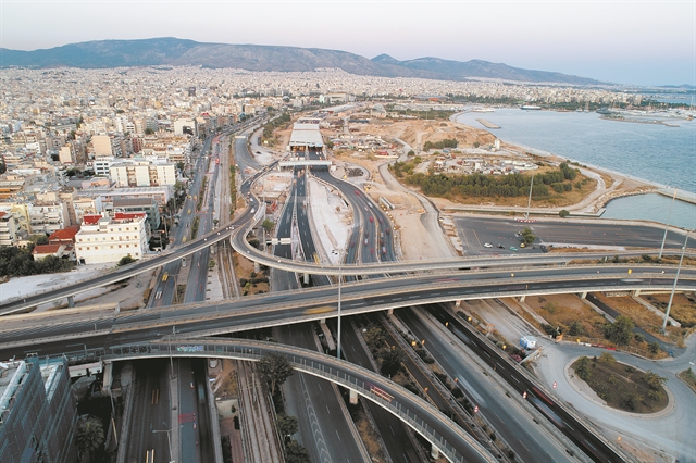 Αργεί το… λίφτινγκ στον φαληρικό όρμο