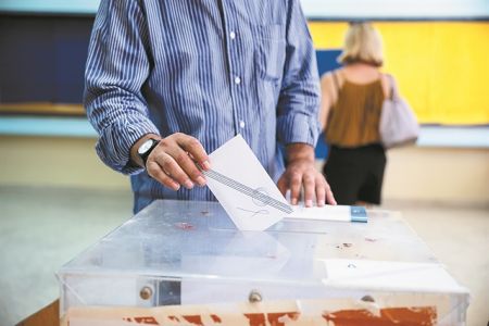 Ποιος φοβάται τους απόδημους