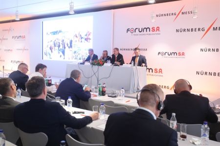 Μεγάλο deal στην εκθεσιακή βιομηχανία