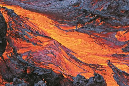 «Εκρηκτικά» μυστικά κρυμμένα στο μάγμα